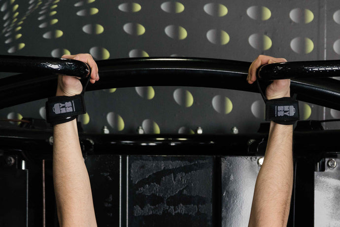 Boost Your Gym Performance with Lifting Grips: Benefits and Proper Usage Guide
